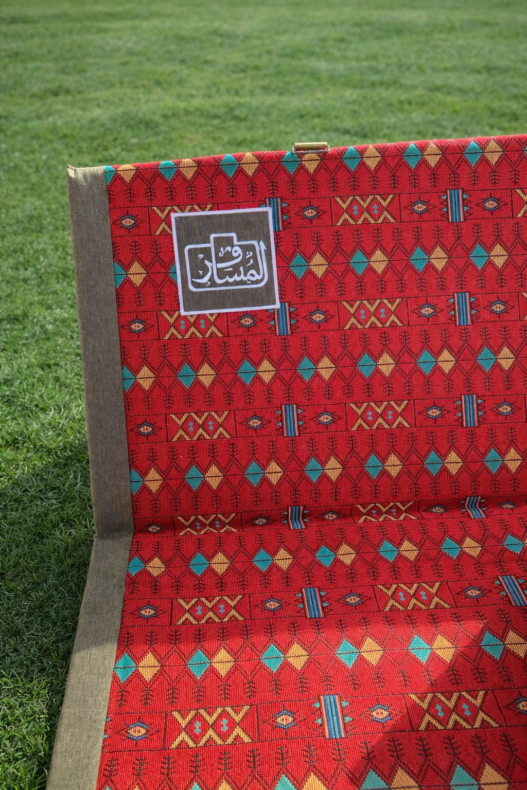 جلسة  المسافر الأرضية