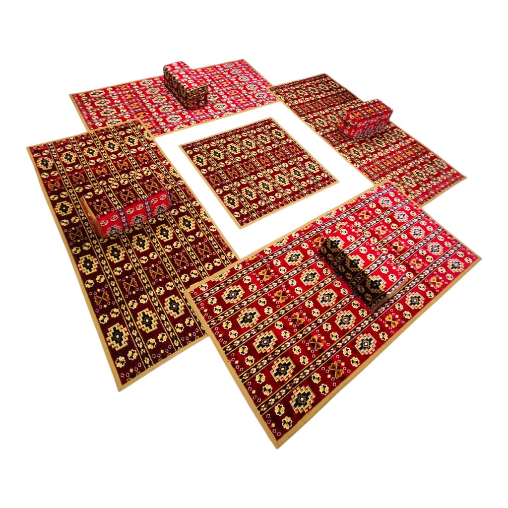 جلسة أرضية خارجية - مارون