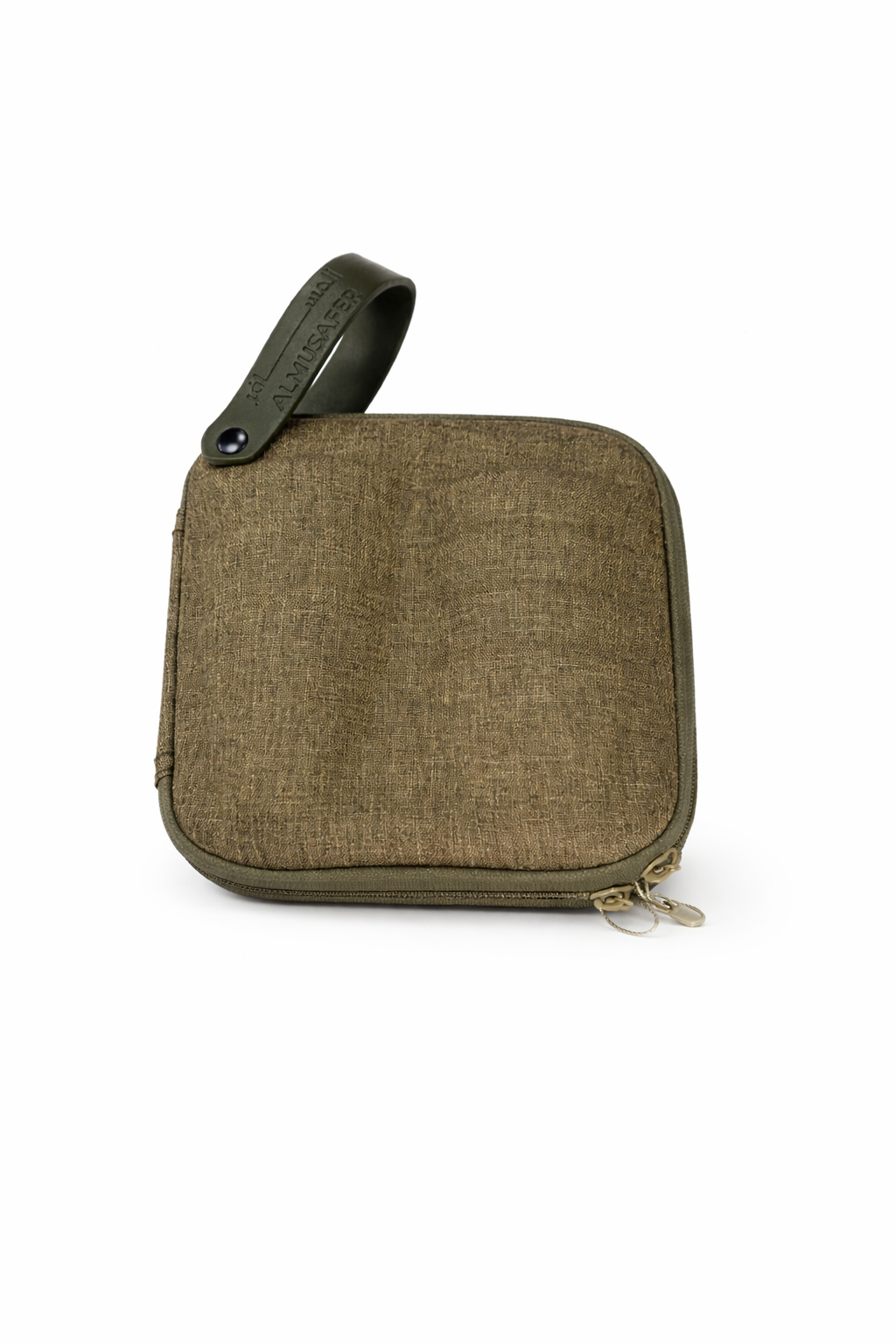 شنطة المسافر  4فناجيل+3اكواب فارغه