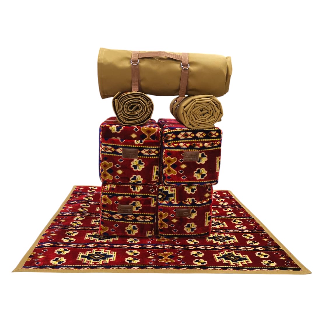 جلسة أرضية خارجية - مارون