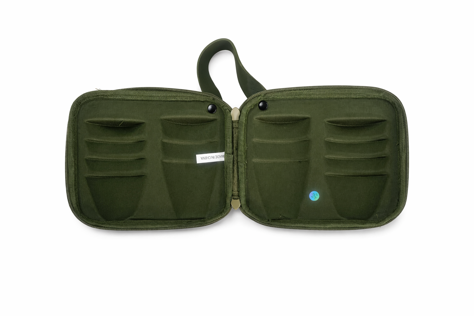 شنطة المسافر  4فناجيل+3اكواب فارغه